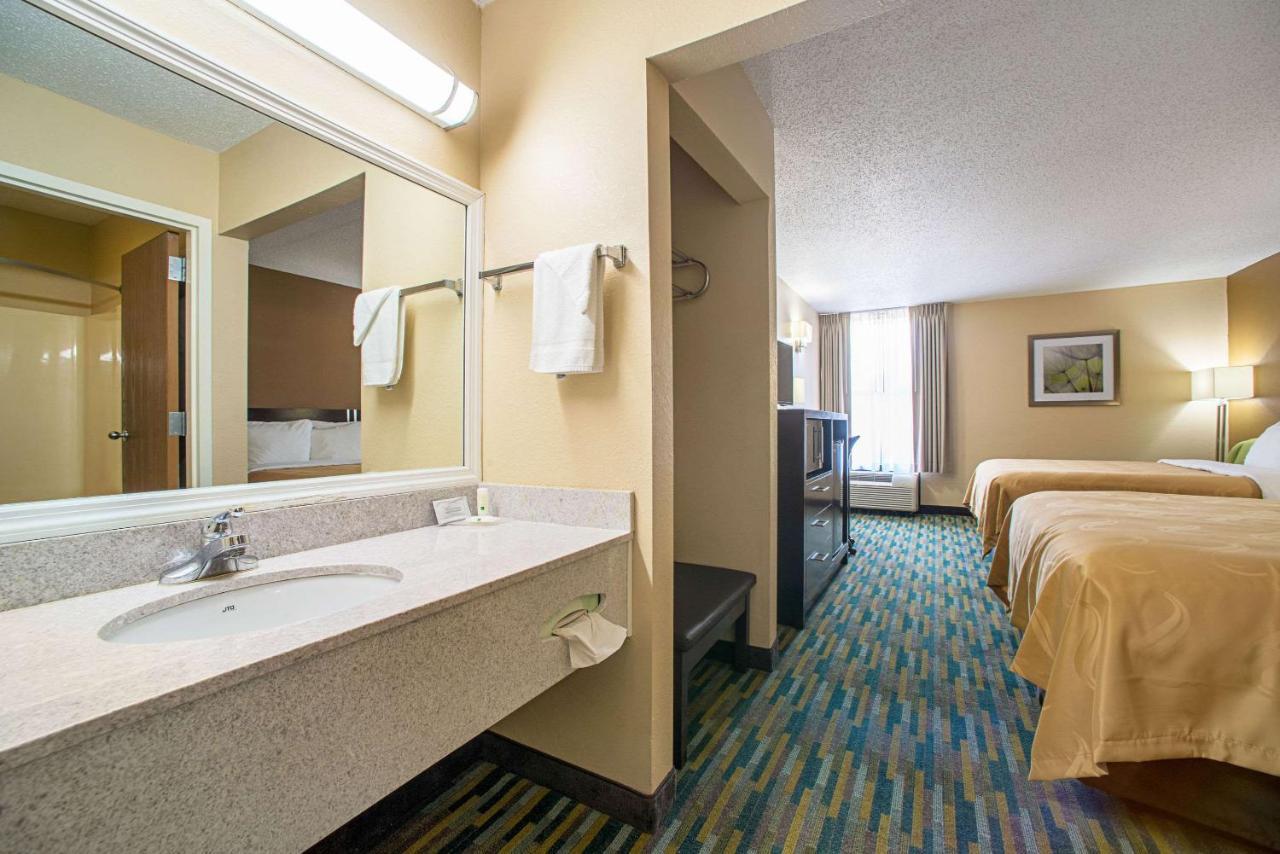 Quality Inn Near Six Flags St. Louis Pacific Екстериор снимка
